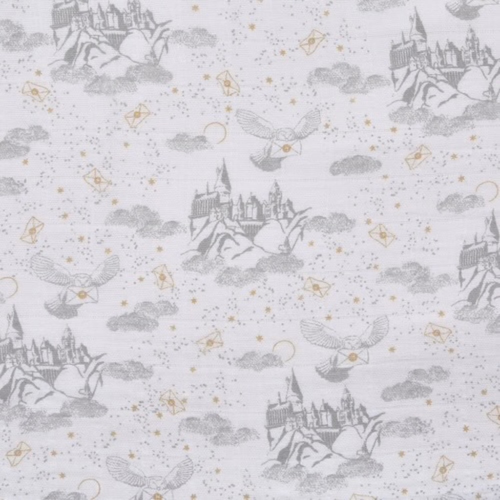Brand new Aden & Anaïs Harry Potter swaddle blanket, ADORABLE!